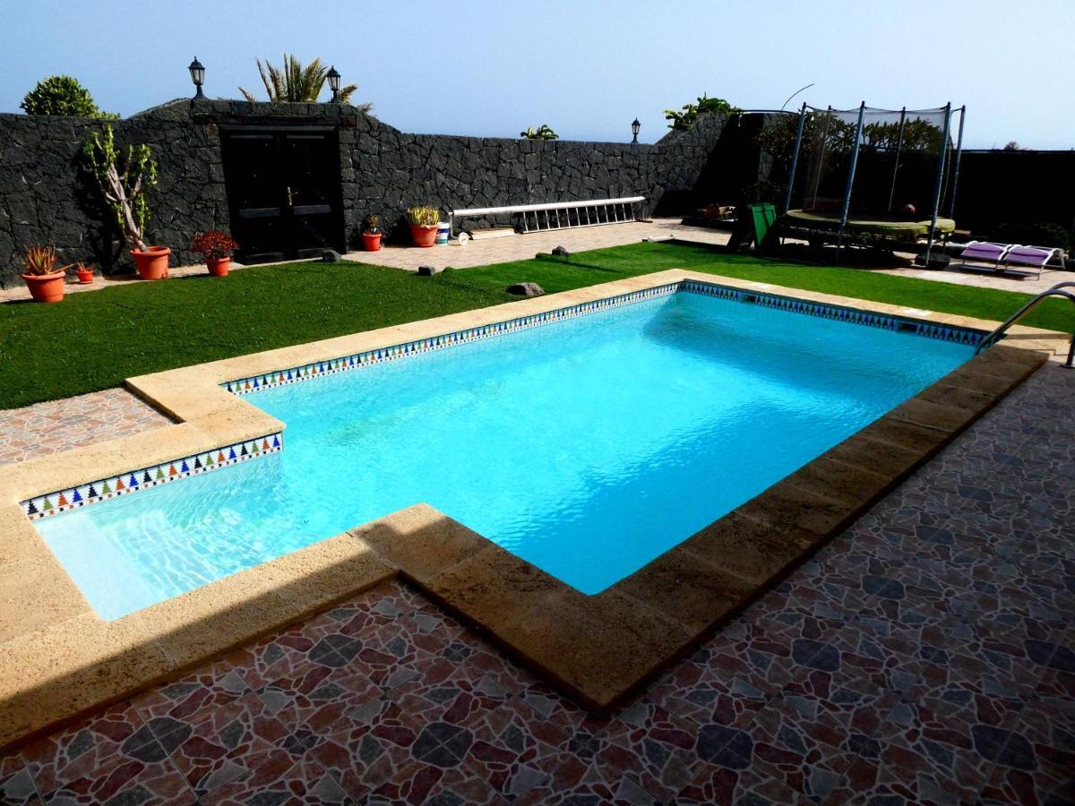 Apartamento Los Llanitos En La Asomada ติอาส ภายนอก รูปภาพ
